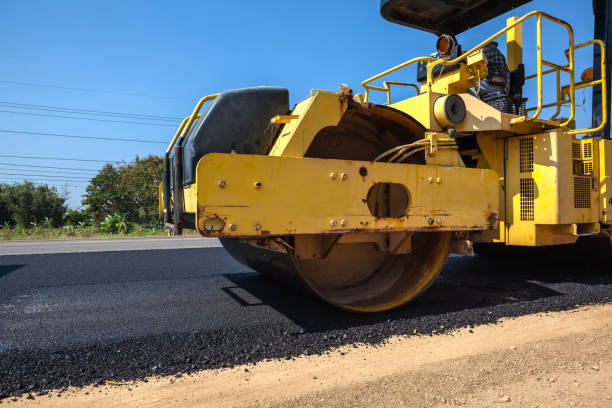 Best Driveway Resurfacing Pavers  in Paramount, CA